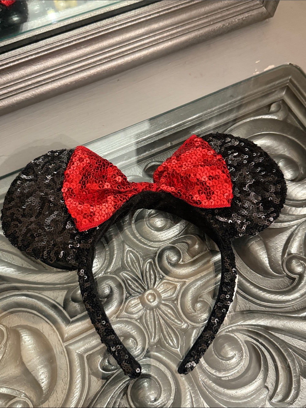 Disney Black Sequin Minnie Ears Headband with Red Bow - Picture 4 of 8